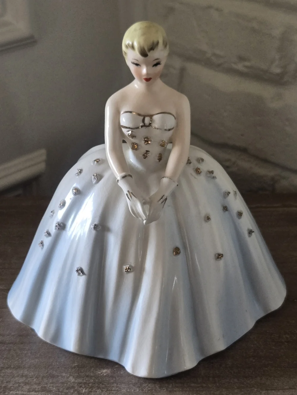 Vtg 50s Porcelain Ceramic Makeup Figurine/Storage, Brush,Jewelry